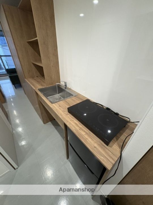 IRON SKY2のキッチン