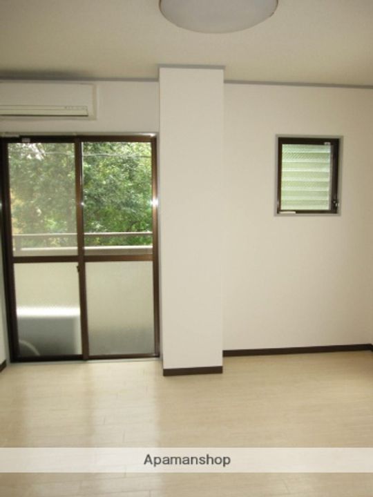 神奈川県川崎市幸区小向西町3丁目の賃貸マンションの内装