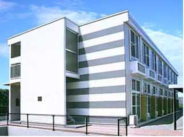 レオパレスメルベーユの外観