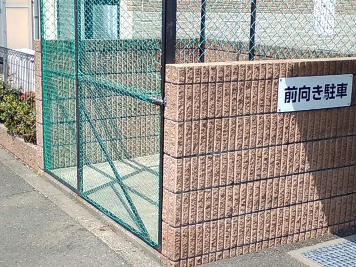 レオパレス高田の外観