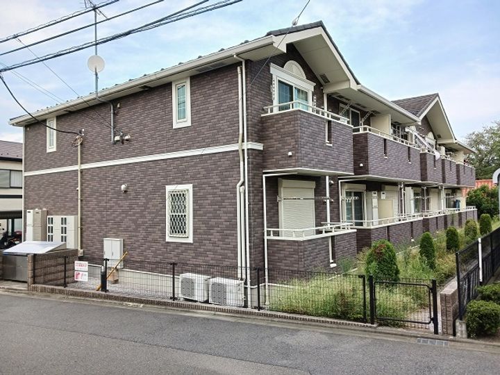 グリーンヒルズ大澤Eの外観