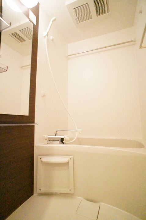 リブリ・PASTUREの風呂