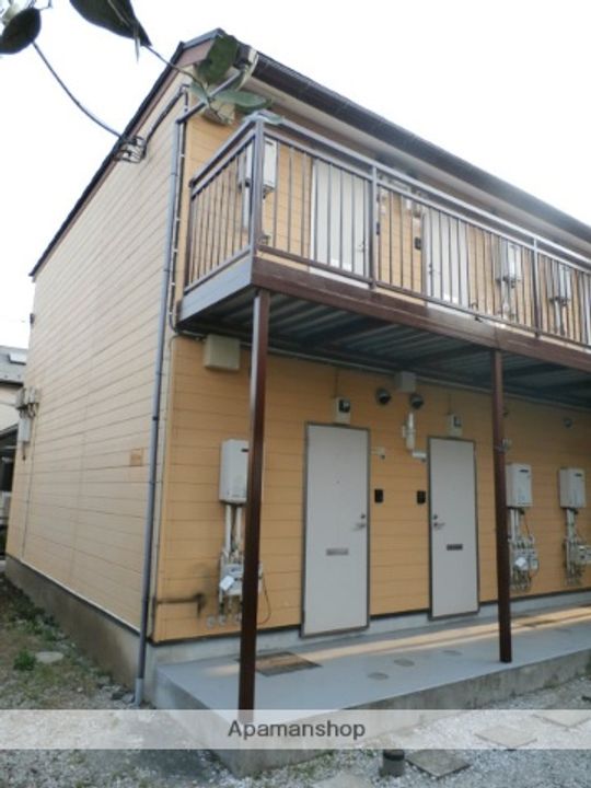 神奈川県横浜市西区霞ケ丘の賃貸アパートの外観