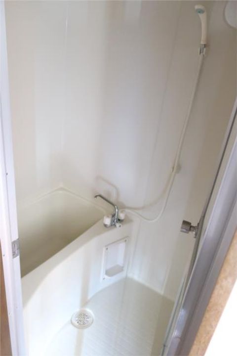 ボンヌシャンスK106の風呂