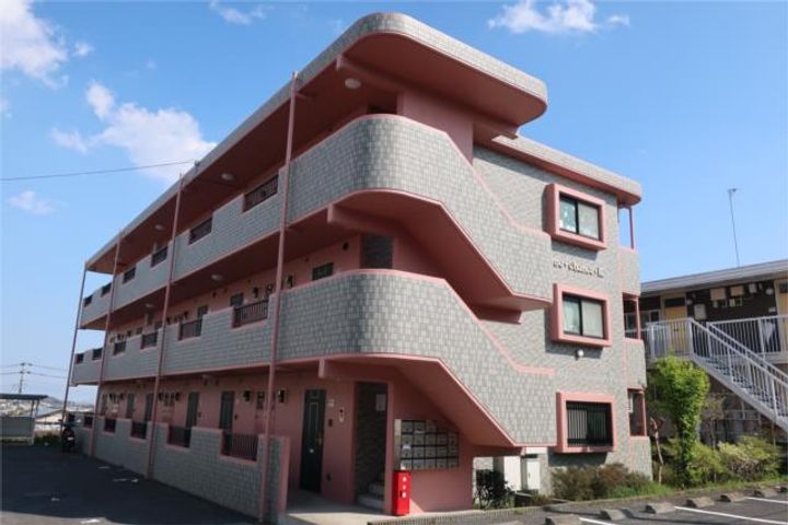 ボンヌシャンスK106の外観