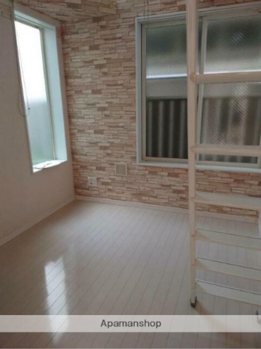 ユナイト吉野町アルバータの杜の居間