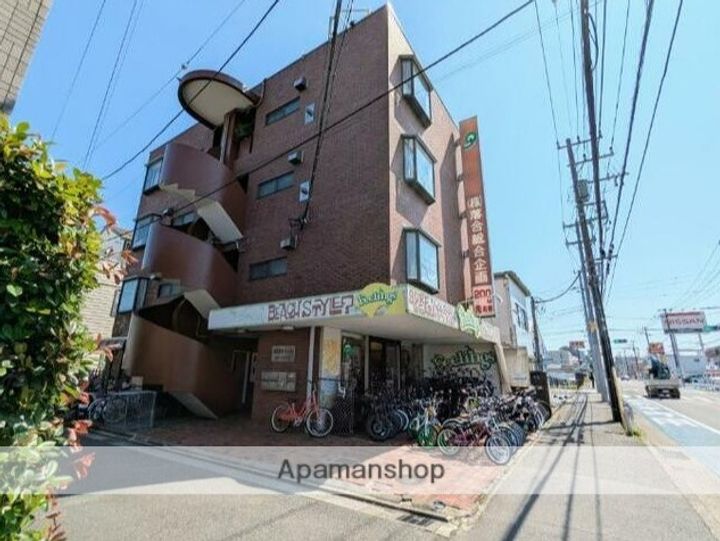 第5落合マンションの外観