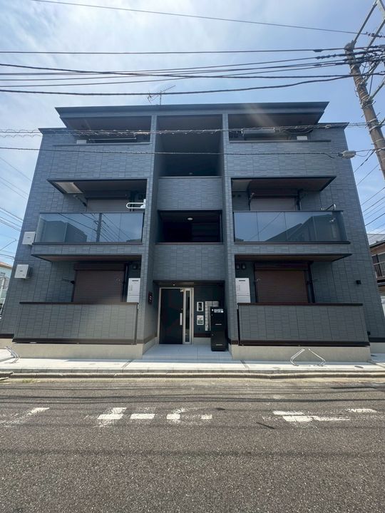 D PAINA KANNONの外観