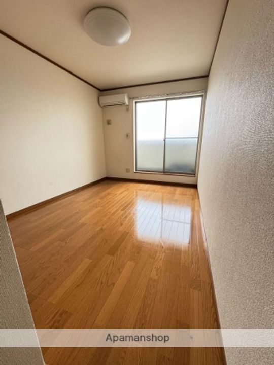 ガイア春日町の内装