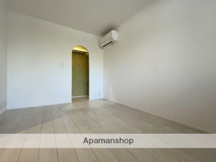 KOTIHARU C棟の居間