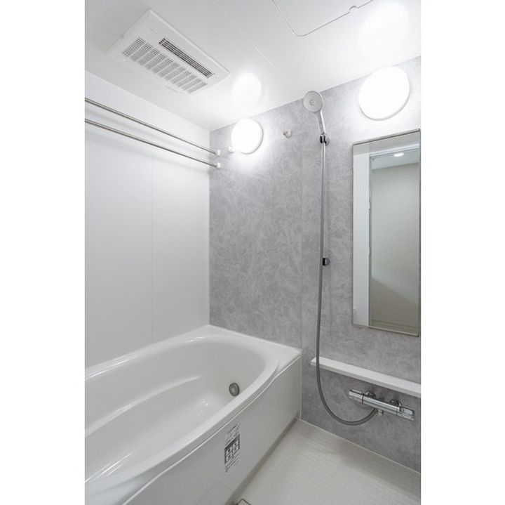 コンフォリア・リヴ大森西の風呂