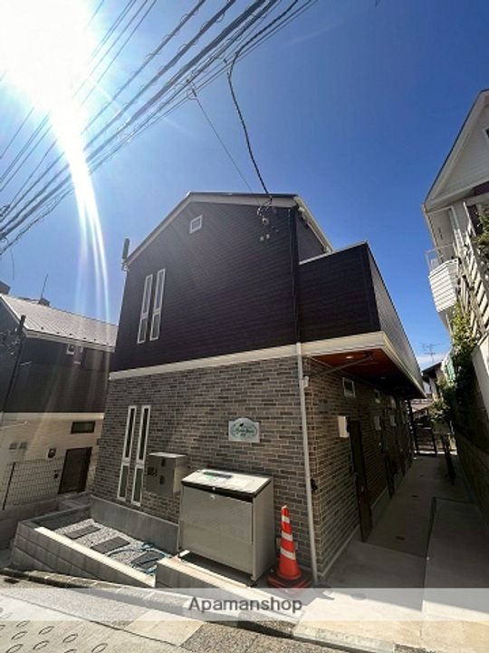 神奈川県横浜市港北区日吉1丁目の賃貸アパートの外観