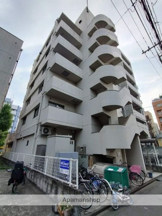 ダイサンビルの外観