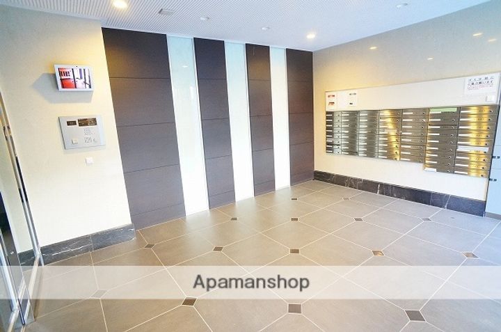 神奈川県横浜市西区楠町の賃貸マンションの内装