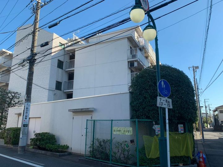 トラストビラ住吉の外観