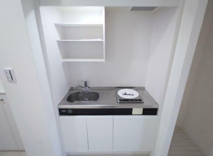 神奈川県横浜市南区永楽町2丁目の賃貸マンションのキッチン