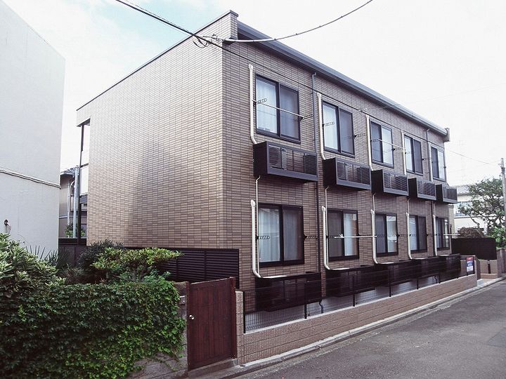 レオパレスEARLYPLANTの外観