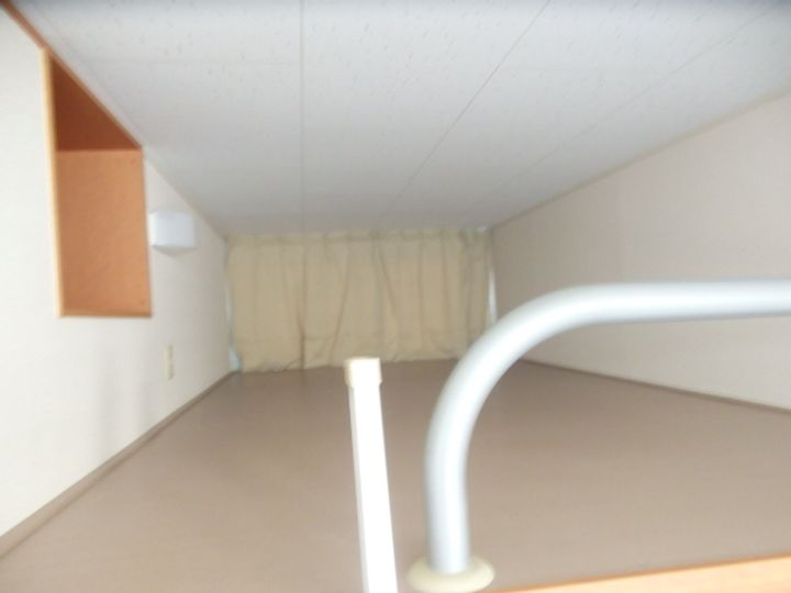 レオパレス都司 ハウスの内装