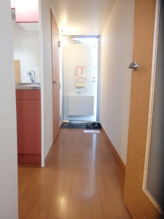 レオパレス都司 ハウスの内装