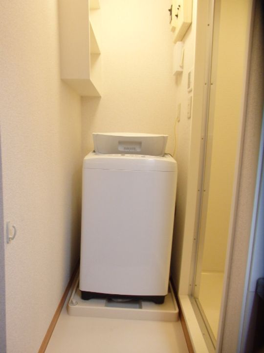 レオパレス都司 ハウスの内装