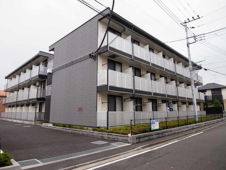 レオパレス菱沼の外観