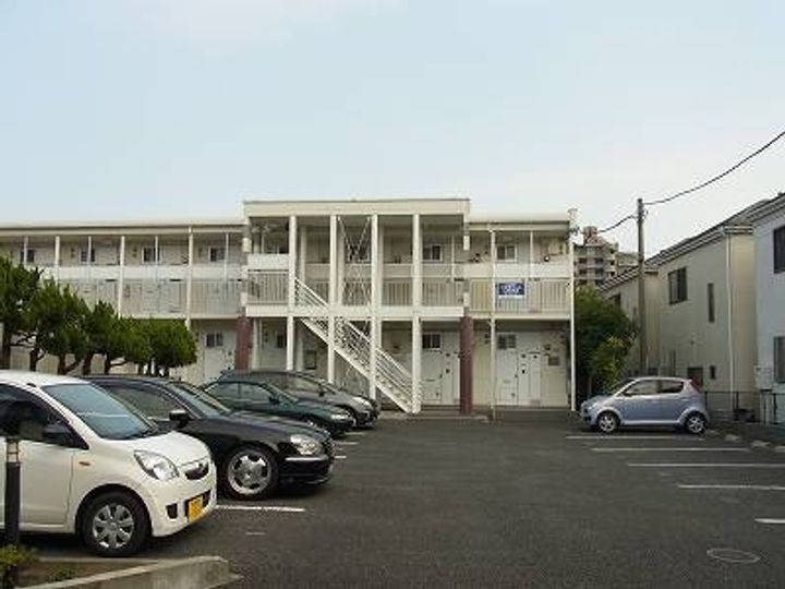 レオパレスヴェルドミールの外観