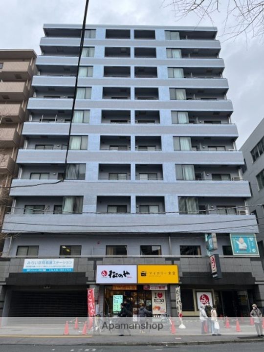 神奈川県横浜市南区高根町3丁目の賃貸マンションの外観