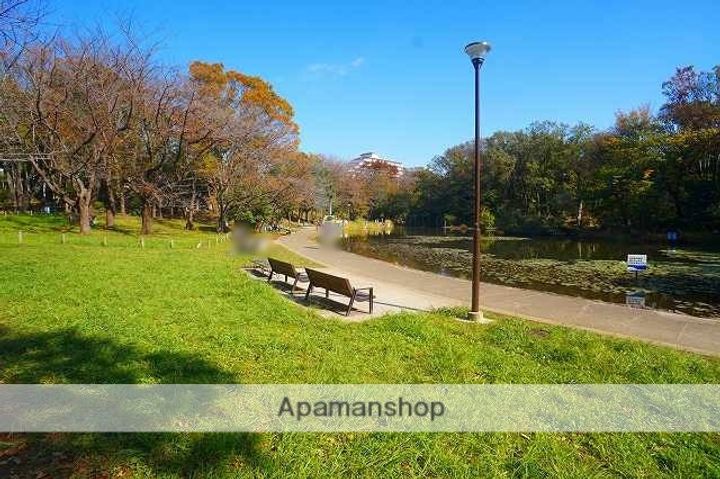 神奈川県横浜市都筑区仲町台1丁目の賃貸マンションの周辺