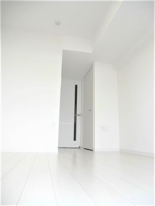 東京都大田区矢口1丁目の賃貸マンションの居間