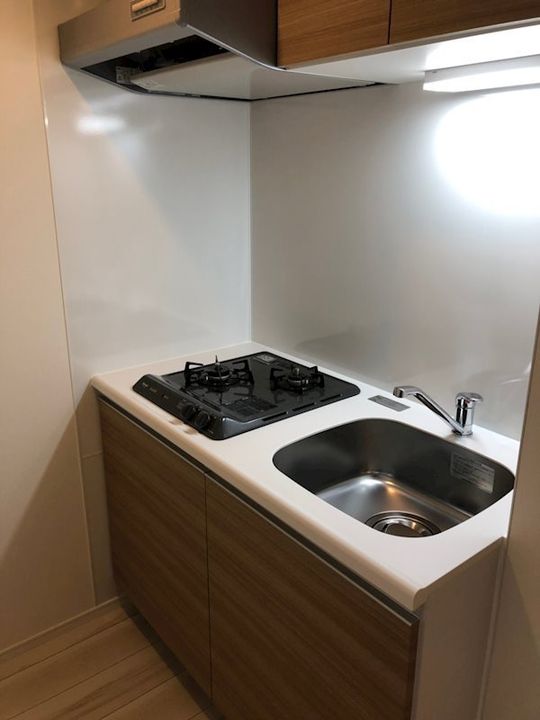神奈川県川崎市川崎区小川町の賃貸マンションのキッチン