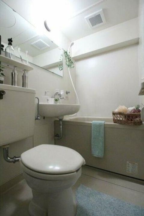 神奈川県横浜市神奈川区新町の賃貸マンションの風呂