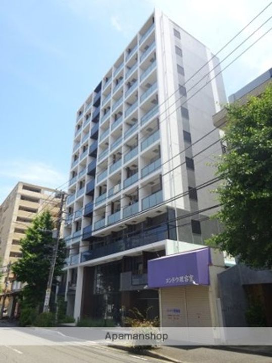 神奈川県横浜市南区万世町2丁目の賃貸マンションの外観