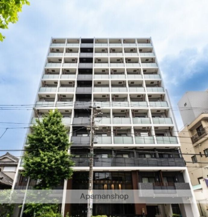 神奈川県横浜市南区万世町2丁目の賃貸マンションの外観