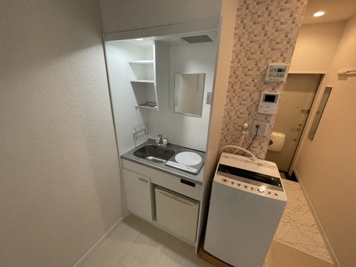 神奈川県横浜市神奈川区白楽の賃貸アパートのキッチン