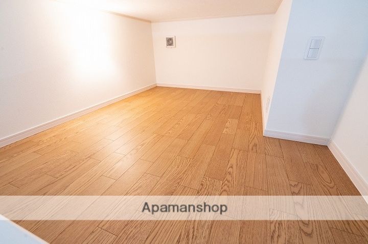 ハーミットクラブハウスクエストサークルの内装