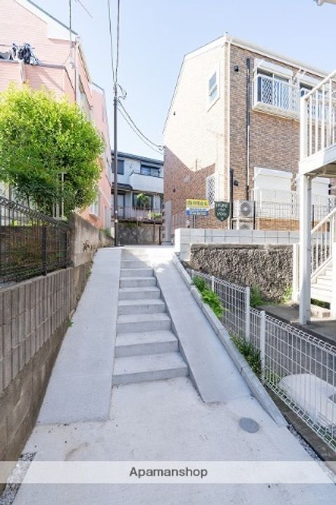 ハーミットクラブハウスクエストサークルの外観