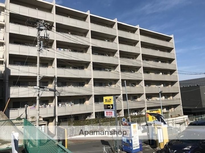 神奈川県横浜市戸塚区品濃町の賃貸マンションの間取り
