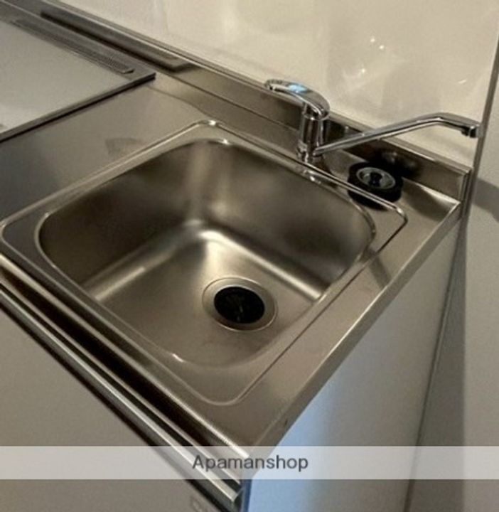 神奈川県相模原市南区南台4丁目の賃貸アパートの内装