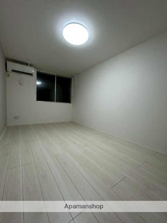 神奈川県相模原市南区南台4丁目の賃貸アパートの内装