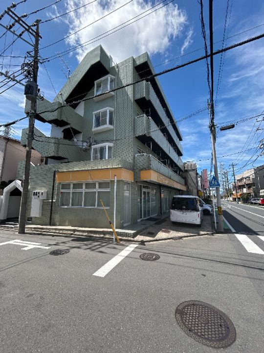 神奈川県横浜市港北区綱島東5丁目の賃貸マンションの外観