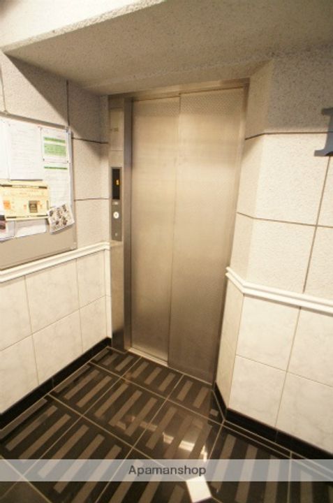 神奈川県横浜市港北区新横浜2丁目の賃貸マンションのその他画像