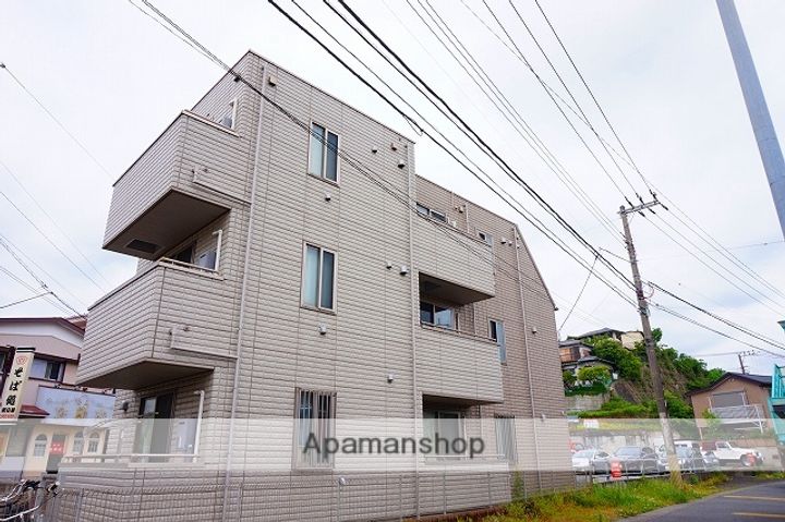 ブロードストーン小机の外観