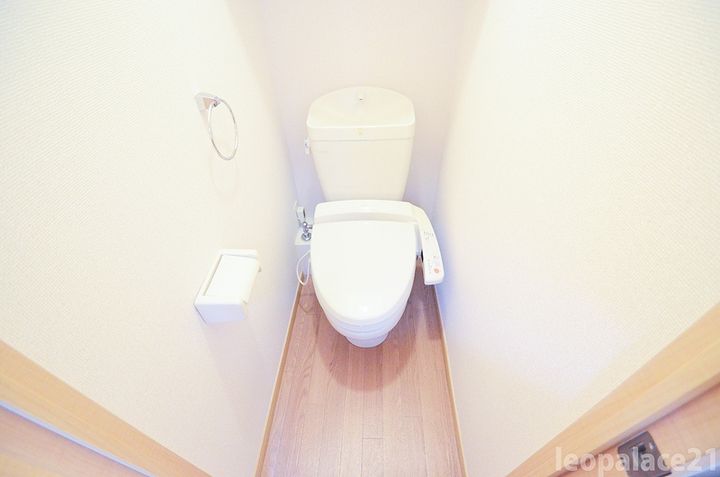レオパレスラ ローズコリンのその他画像