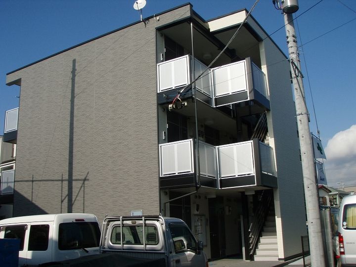 レオパレスDAIKATU Mの外観
