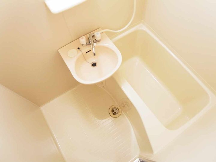 レオパレスメゾン鵠沼の風呂