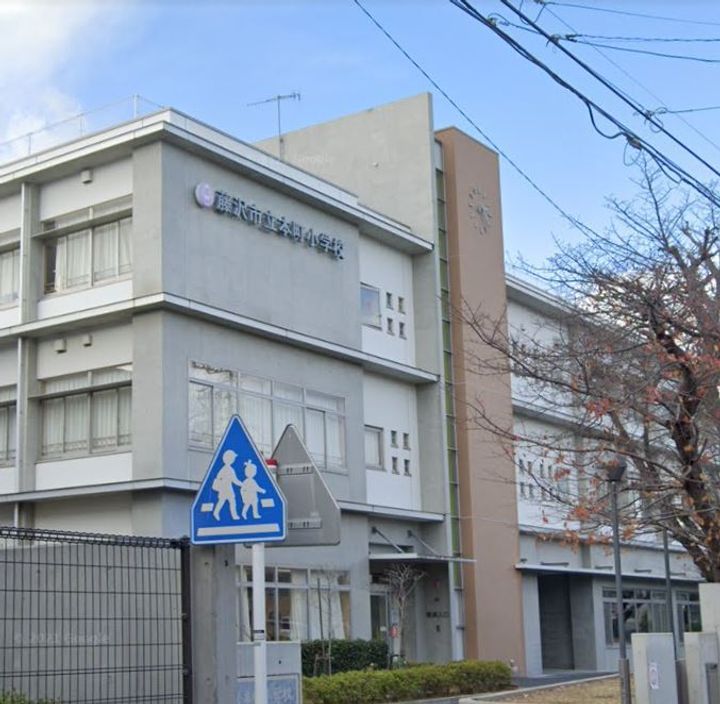 レオパレスメゾン鵠沼の周辺