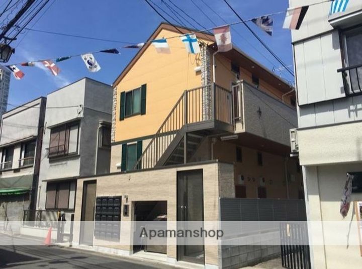 神奈川県川崎市幸区中幸町2丁目の賃貸アパートの外観