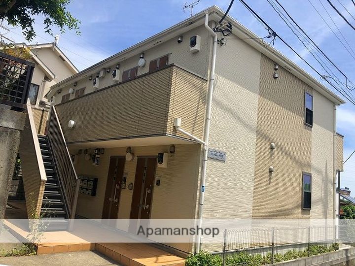 神奈川県横浜市港北区仲手原2丁目の賃貸アパートの外観