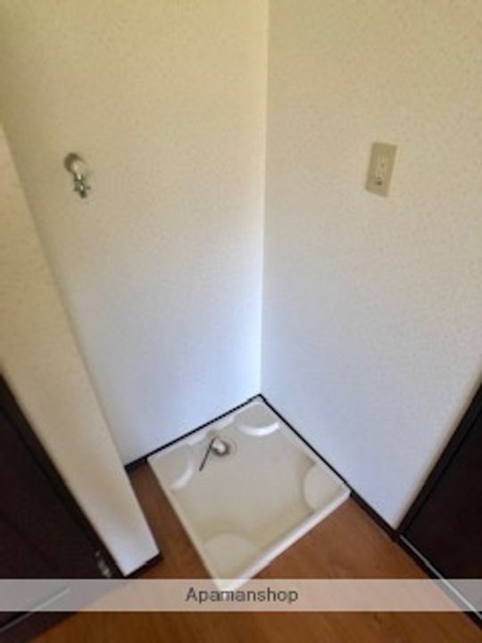 神奈川県横浜市戸塚区吉田町の賃貸アパートの内装