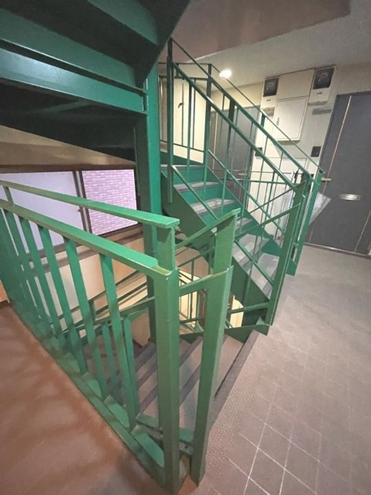 インベスト川崎の内装